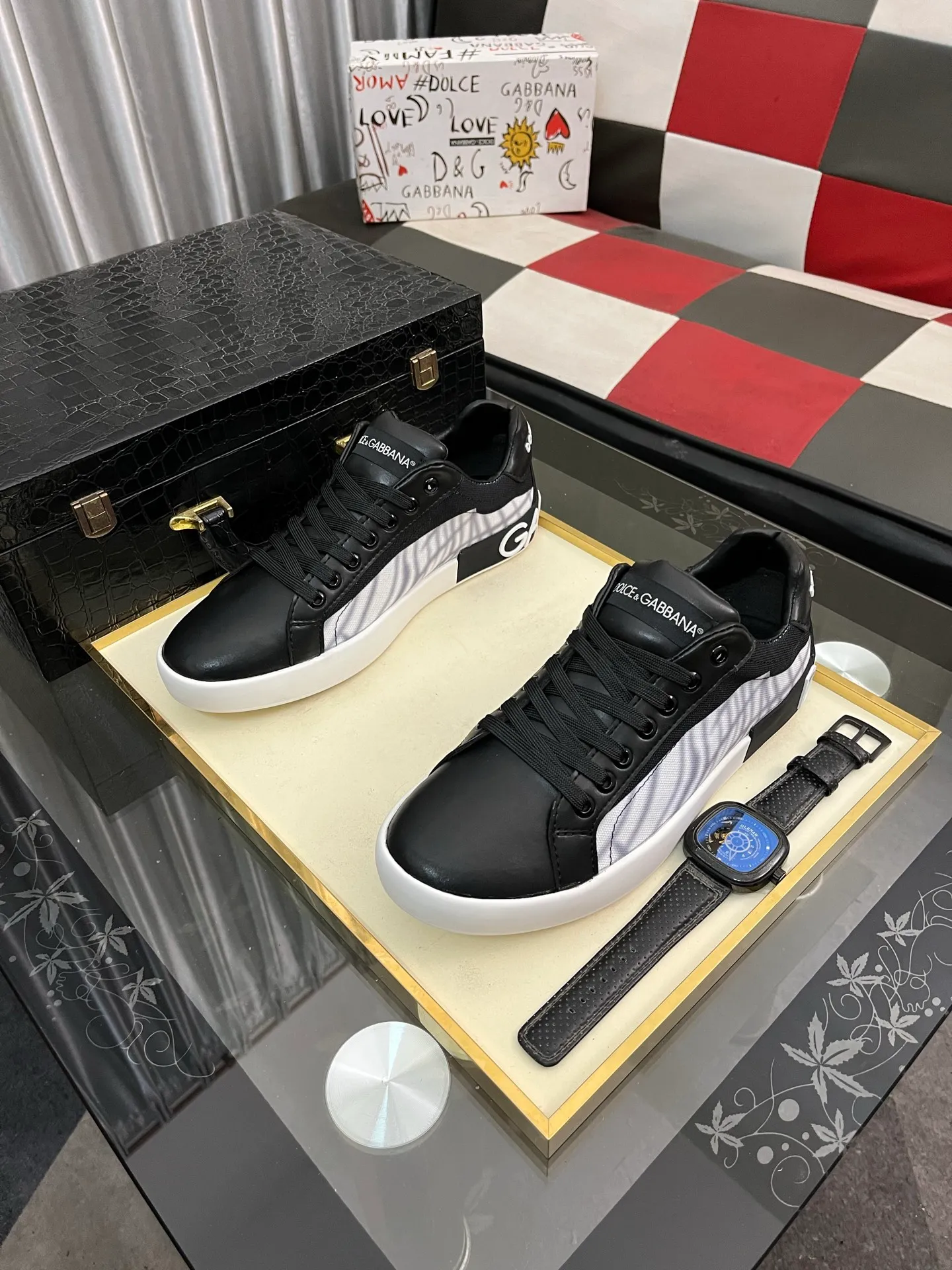 Men's men's shoes 💰420⌚️⌚️【DG～】couple casual shoes, on sale simultaneously in 2025z cabinet 🔶Size: 35-44#️⃣ 1 color 🔜The upper is made of multi-material splicing ➕Mesh lining, comfortable and breathable, sole: original comfortable and wear-resistant outsole, ⚠️Photographed in real life🎬The real thing is better📢📢📢
